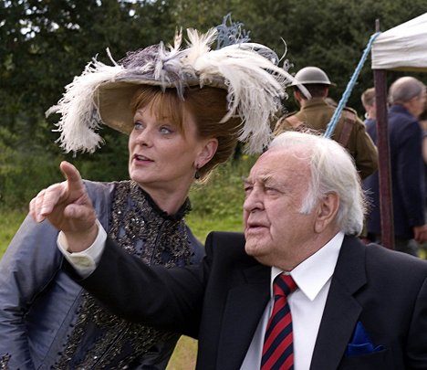 Samantha Bond, Donald Sinden - Morderstwa w Midsomer - Shot at Dawn - Z filmu