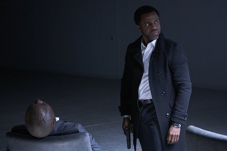 Kevin Hanchard - Orphan Black - One Fettered Slave - Kuvat elokuvasta