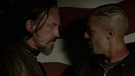 Tommy Flanagan, Theo Rossi - Sons of Anarchy - Call of Duty - Photos