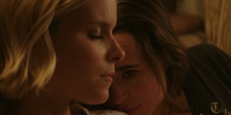 Kate Mara, Elliot Page - My Days of Mercy - Z filmu