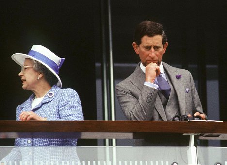 II. Erzsébet királynő, III. Károly király - Diana: 7 Days That Shook the Windsors - Filmfotók
