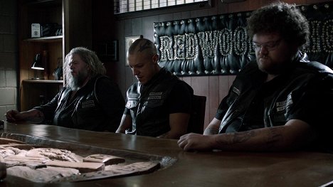 Mark Boone Junior, Theo Rossi, Christopher Douglas Reed - Sons of Anarchy - Ende einer Ära - Filmfotos