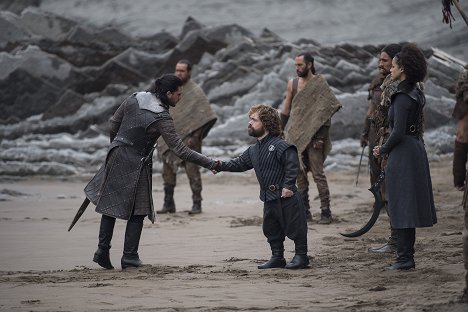 Kit Harington, Peter Dinklage, Staz Nair, Nathalie Emmanuel - Game of Thrones - La Justice de la reine - Film