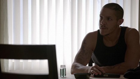 Theo Rossi - Sons of Anarchy - Toil and Till - Photos