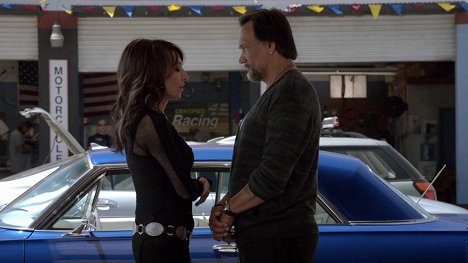 Katey Sagal, Jimmy Smits - Sons of Anarchy - Greensleeves - Photos