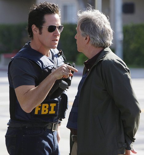 Rob Morrow, Henry Winkler - Numb3rs - Greatest Hits - Film