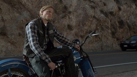 Charlie Hunnam - Kemény motorosok - Papa's Goods - Filmfotók