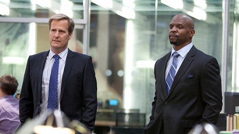 Jeff Daniels, Terry Crews - The Newsroom - Bullies - Photos