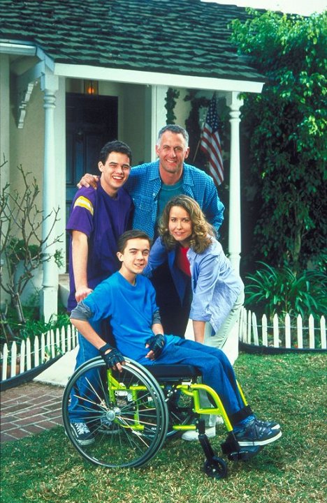 Frankie Muniz, Rick Rossovich, Molly Hagan - Miracle in Lane 2 - Promoción