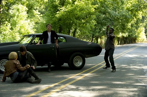 James Frain, Ryan Donowho, Harold Perrineau - Transit - Film