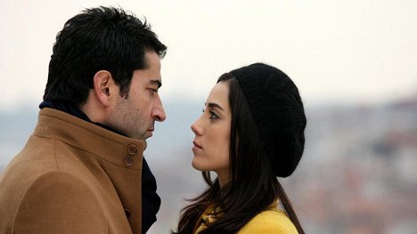 Kenan İmirzalıoğlu, Cansu Dere - Ezel - De la película