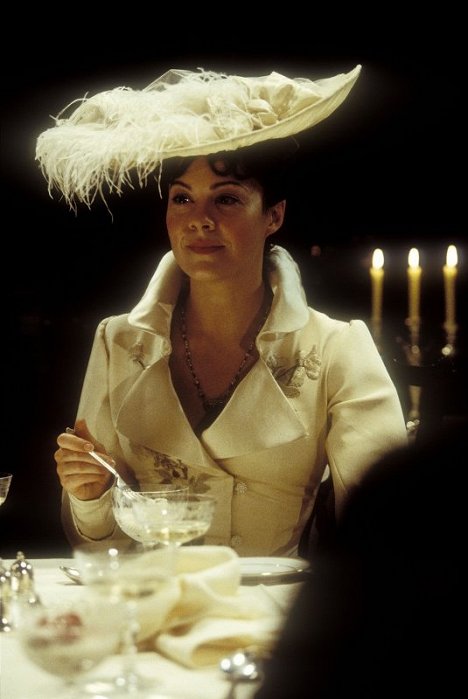 Helen McCrory - Sherlock Holmes and the Case of the Silk Stocking - Photos