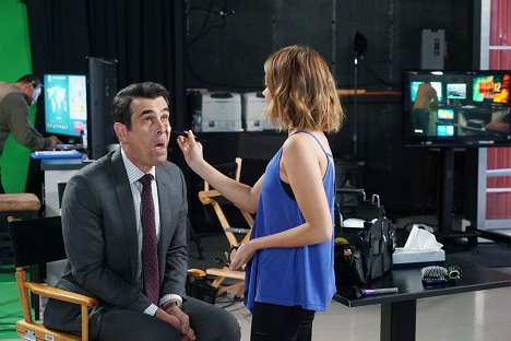 Ty Burrell - Modern Family - Weathering Heights - Photos