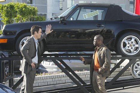 Ty Burrell, Kevin Hart - Modern Family - Planes, Trains and Cars - Photos
