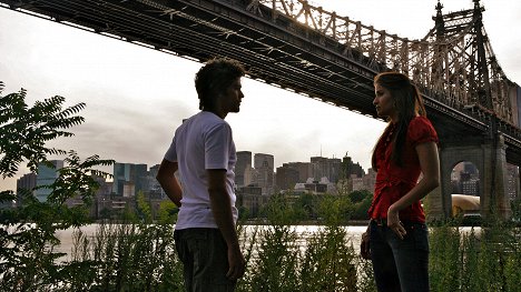 Adrian Grenier, Mercedes Mason - Vincentov svet - Return to Queens Blvd - Z filmu