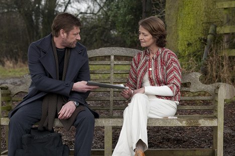 Sean Bean, Charlotte Rampling - Amenaza terrorista (Cleanskin) - De la película