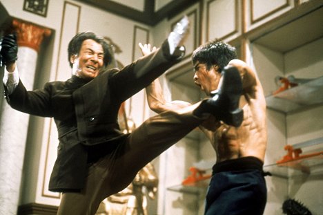 Kien Shih, Bruce Lee - Wejście Smoka - Z filmu