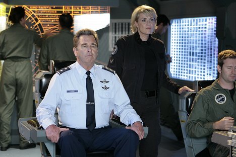 Beau Bridges, Amanda Tapping - Stargate SG-1 - Le Temps d'une vie - Film