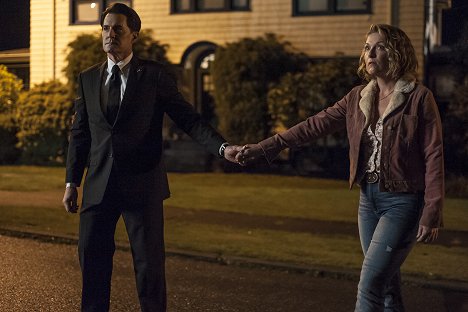 Kyle MacLachlan, Sheryl Lee - Twin Peaks - Episode 18 - Van film