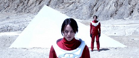 Sarah Butler - Moontrap - Angriffsziel Erde - Filmfotos