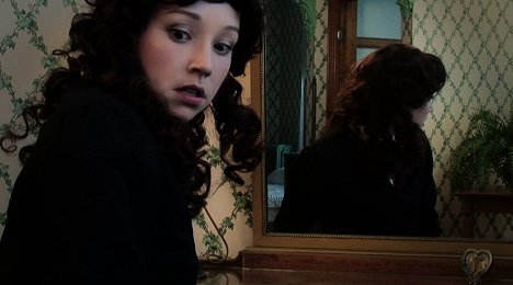 Caroline Barry - 10 Days in a Madhouse - Film