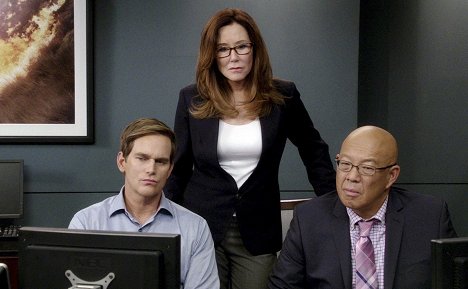 Phillip P. Keene, Mary McDonnell, Michael Paul Chan - Major Crimes - Sorry I Missed You - Photos