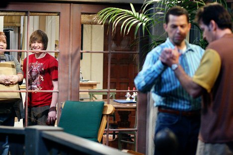 Angus T. Jones - Two and a Half Men - That's Why They Call It 'Ball Room' - Photos