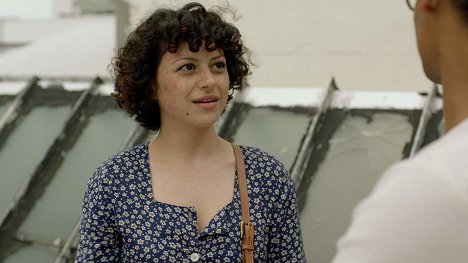 Alia Shawkat - Search Party - The Mysterious Disappearance of the Girl No One Knew - Photos