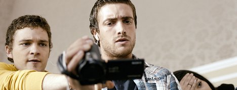 Adam Jezierski, Raúl Mérida - Tres60 - Filmfotók