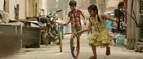 Dishita Sehgal - Hindi Medium - De la película