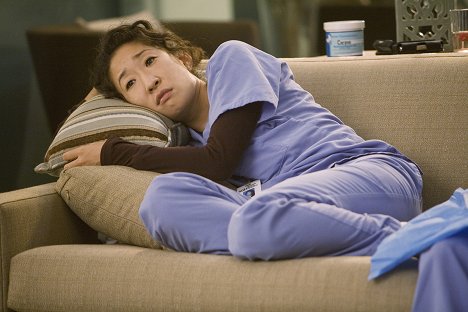 Sandra Oh - Grey's Anatomy - Brave New World - Van film