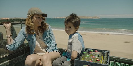 Rifka Lodeizen, Cristóbal Farias - Messi and Maud - Film