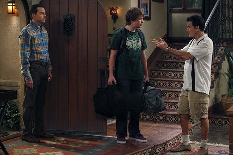 Jon Cryer, Angus T. Jones, Charlie Sheen - Two and a Half Men - Three Girls and a Guy Named Bud - Photos