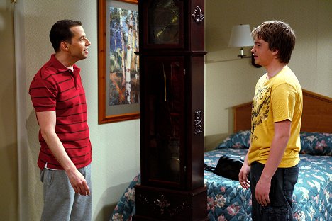 Jon Cryer, Angus T. Jones - Two and a Half Men - Gumby with a Pokey - Photos