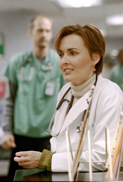 Laura Innes - Emergency Room - Season 4 - Filmfotos