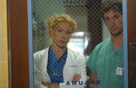 Alex Kingston, Noah Wyle - Emergency Room - Season 11 - Filmfotos