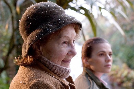 Joan O'Hara - Jak zkrotit důchodce - Z filmu