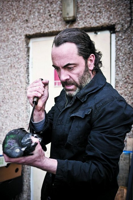 James Nesbitt - Outcast - Photos