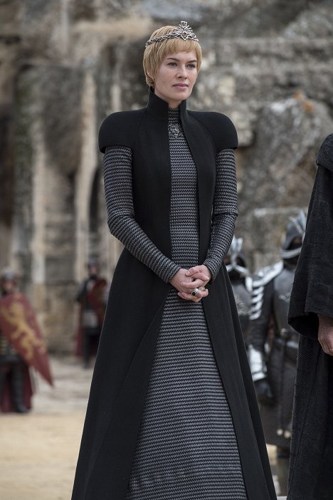 Lena Headey - Game of Thrones - The Dragon And The Wolf - Photos