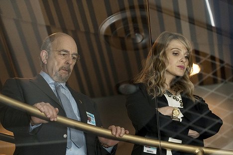 Richard Schiff, Beau Garrett - The Good Doctor - Burnt Food - Photos