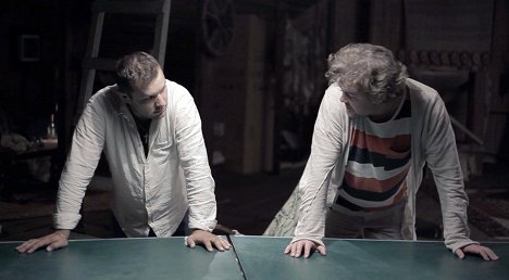 Yevgeniy Senchenko, Sergey Vershinin - Igry v těmnotě - Z filmu