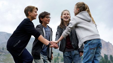 Luke Vogelbein, Ruben Meiller, Marleen Quentin, Emilia Flint - Die Pfefferkörner und der Fluch des schwarzen Königs - Kuvat elokuvasta