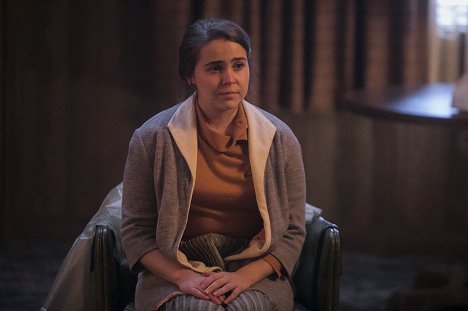 Mae Whitman - Pokoj 104 - Phoenix - Z filmu