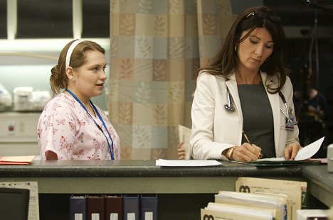 Merritt Wever, Eve Best - Nurse Jackie - Sweet-N-All - De la película