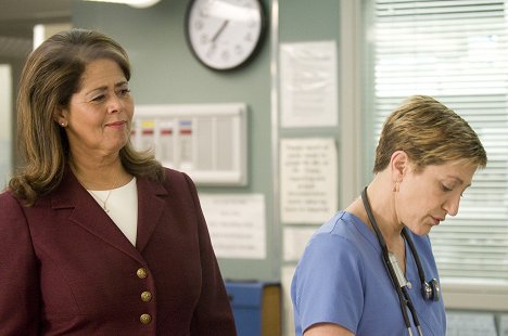 Anna Deavere Smith, Edie Falco - Nurse Jackie - Tiny Bubbles - Photos