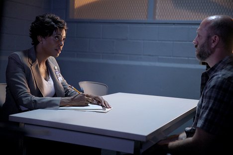 Aisha Tyler - Criminal Minds - Pariahville - Van film