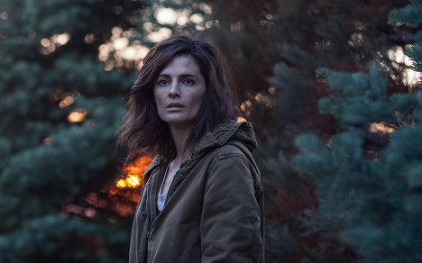 Stana Katic - Absentia - The Emily Show - Filmfotos
