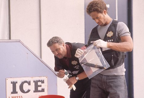 William Petersen, Gary Dourdan - CSI - Den Tätern auf der Spur - Ein sauberer Schnitt – Teil 1 - Filmfotos