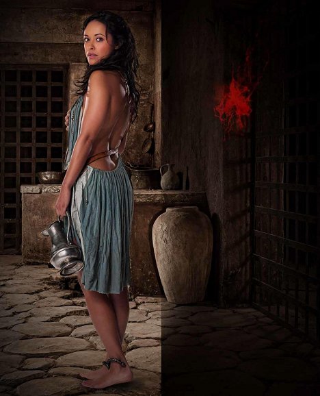 Marisa Ramirez - Spartacus: Gods of the Arena - Werbefoto