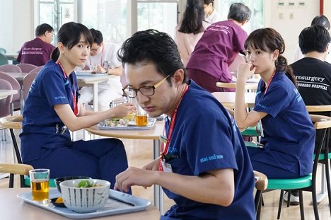 Yui Aragaki, 浅利陽介, Erika Toda - Code Blue 3 - Van film